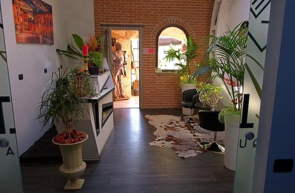 Attico 53 Camere Verona 0*,  Italy