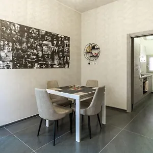 Residenza Grazioli 2 Affittacamere
